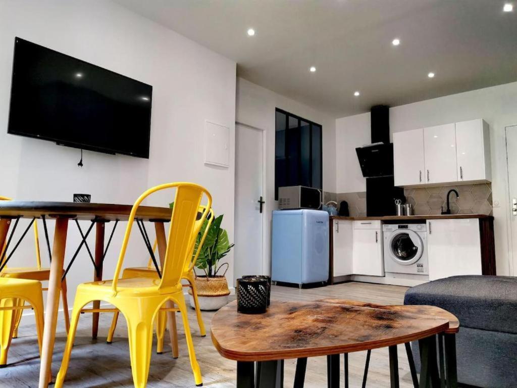 Au Coeur Du Vieux Port - Le Quai Bourgeois Apartment Marseille Bagian luar foto
